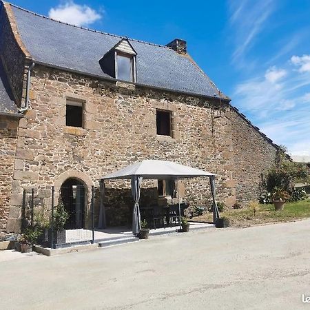 Gite Equestre Dans Centre Equestre Vers Saint Malo Plerguer Εξωτερικό φωτογραφία