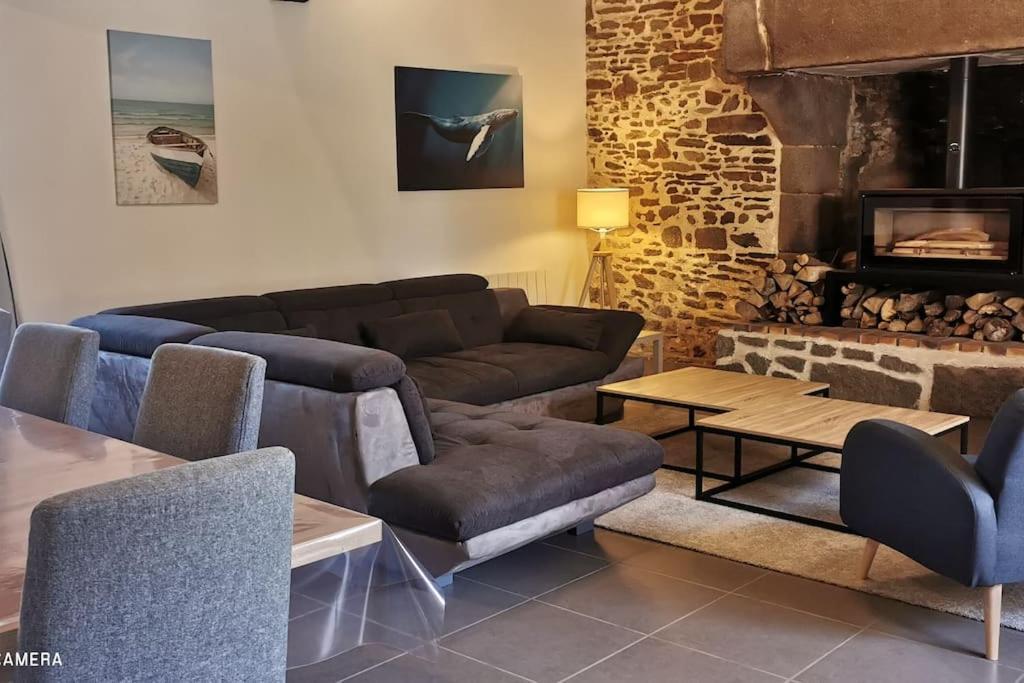 Gite Equestre Dans Centre Equestre Vers Saint Malo Plerguer Εξωτερικό φωτογραφία